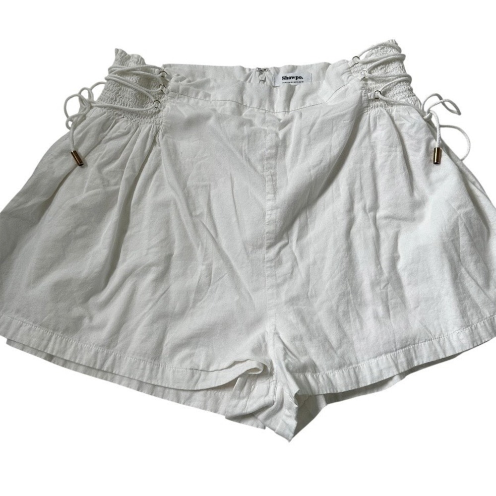 Showpo Women's Size 16 Elastic Side Waist Solid Shorts High Rise White | 73-49